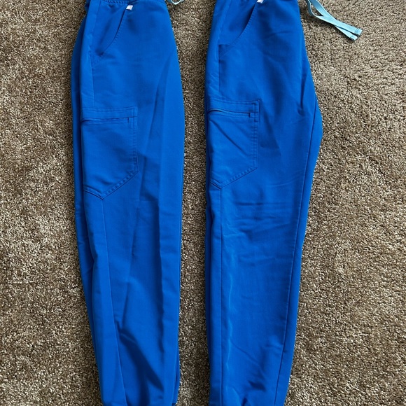 Figs Pants - Figs Women's Vibrant Blue Jogger Pants